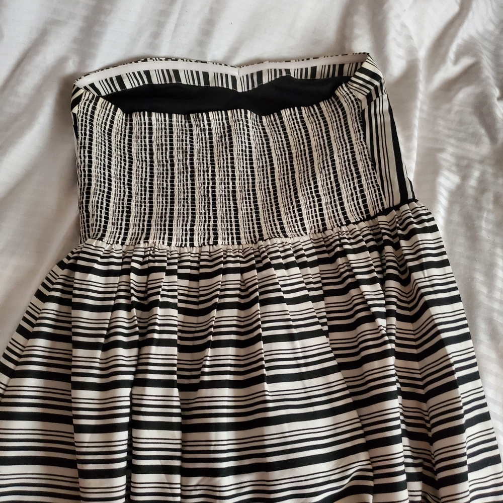 Mini dress - Picture 4 of 4